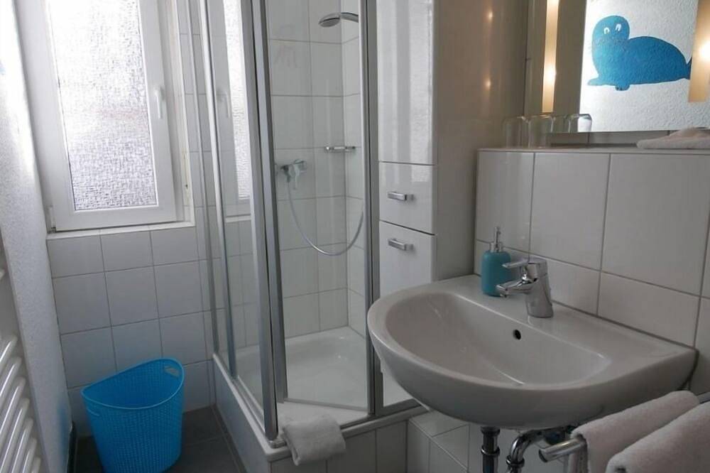 Entire apartment, Ferienwohnung\/App. für 2 Gäste mit 30m² in Solingen in Solingen, Bergisch region