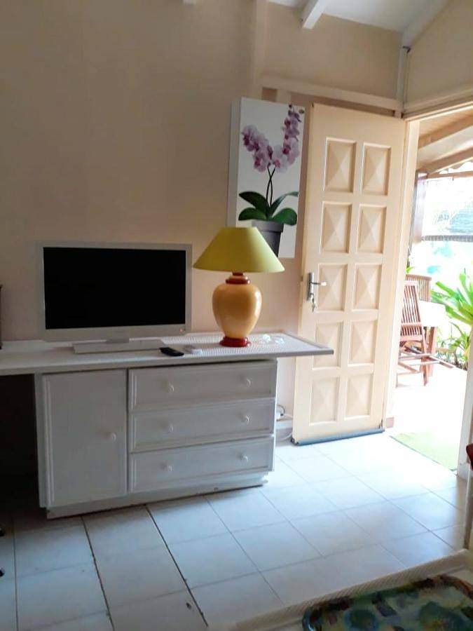 Location de vacances pour 4 personnes, avec piscine dans Anse Tarare - 4