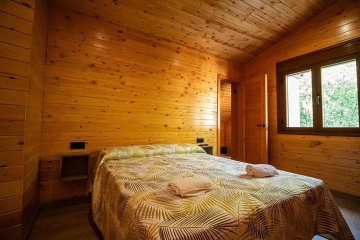 Apartamento de vacaciones para 6 personas, con jardín y piscina para niños además de piscina y terraza - 1