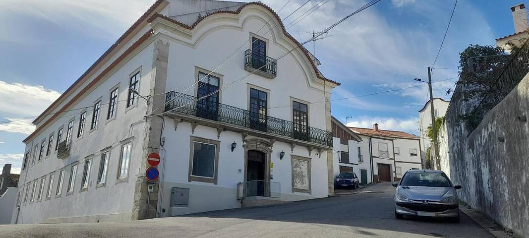 Hotel para 31 pessoas, com Jardim em Montemor-o-Velho