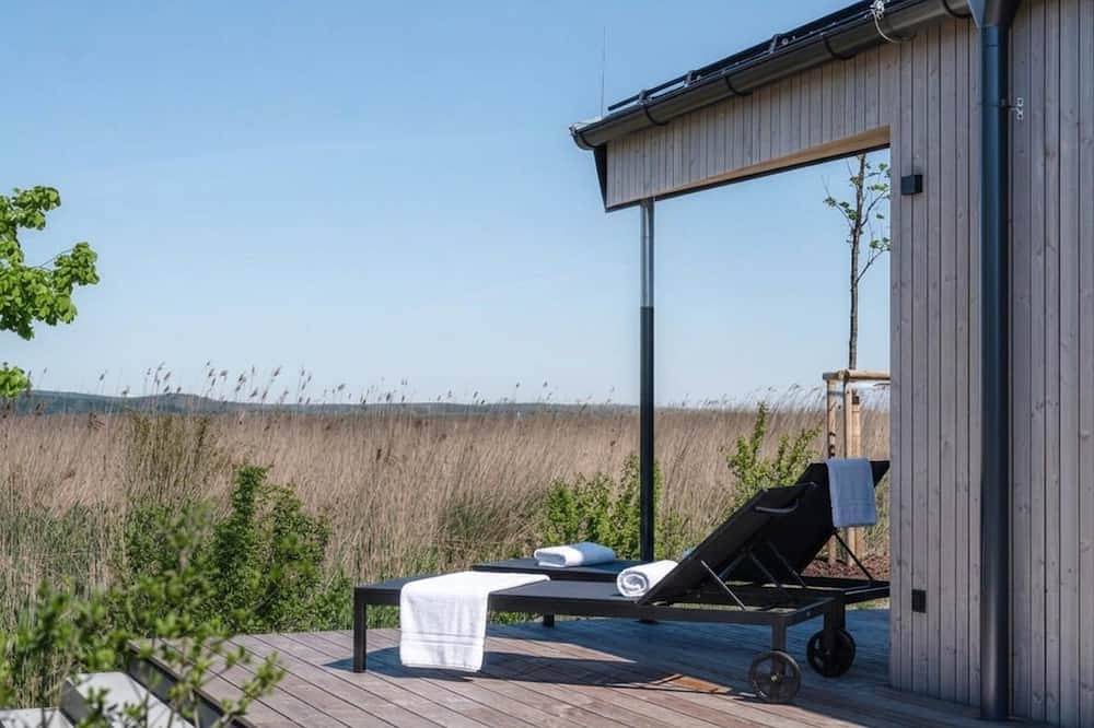 Guesthouse mit Terrasse und schönem Ausblick in Gemeinde Breitenbrunn am Neusiedler See, Leithaberg