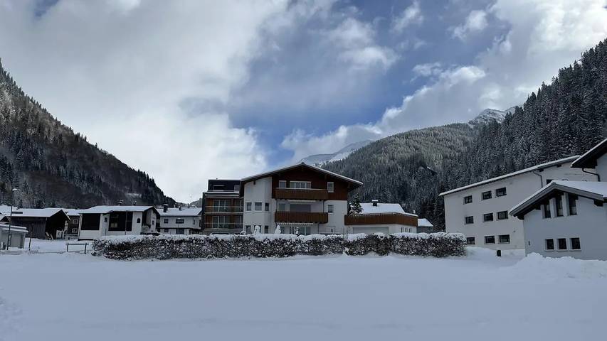 Ferienwohnung für 4 Personen, mit Terrasse in Klösterle am Arlberg