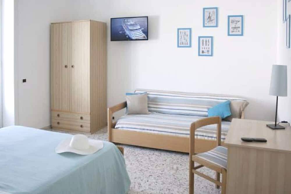 Apartamento entero, Apartamento La Vela, a 20 metros del mar! in Conchiglie-Alto Lido, Golfo de Tarento