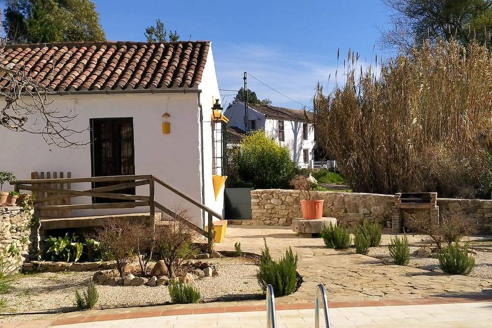 Self catering Molino del Caracol for 6 people in Benaoján, Málaga Province