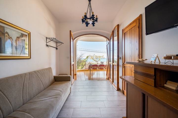 Casa vacanza per 10 persone, con Balcone a Sant'Isidoro