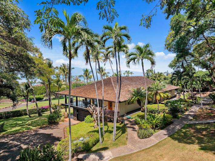 Vacation house for 6 people, with balcony on Maui