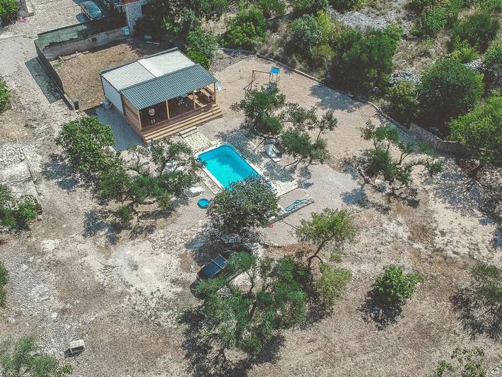 Camping pour 4 personnes, avec piscine et jardin, animaux acceptés à Pirovac - 4