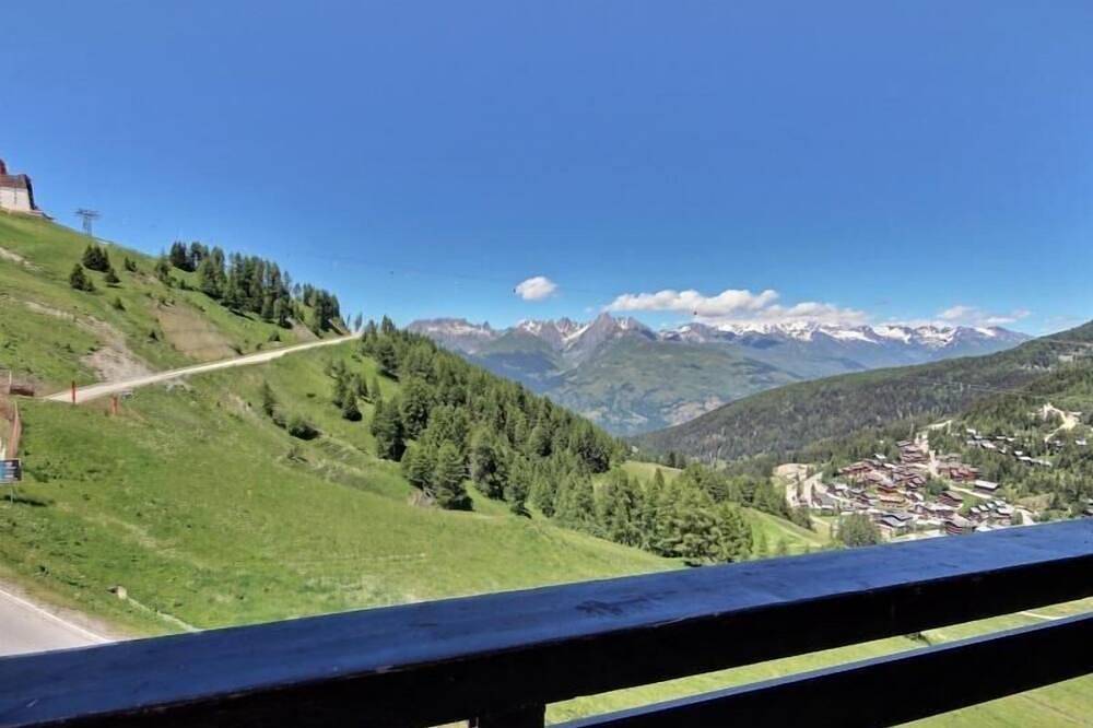 Ganze Wohnung, 2-Zi-Wohnung 5 Pers, Mont-Blanc-Blick, Nahe Pisten in Plagne Centre, La Plagne-Tarentaise