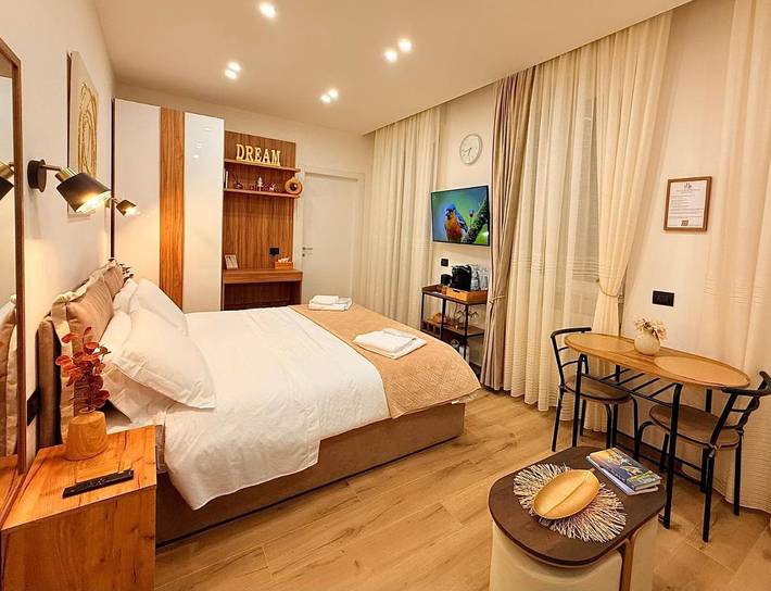 Bed and breakfast per 3 persone, con panorama e giardino - 1
