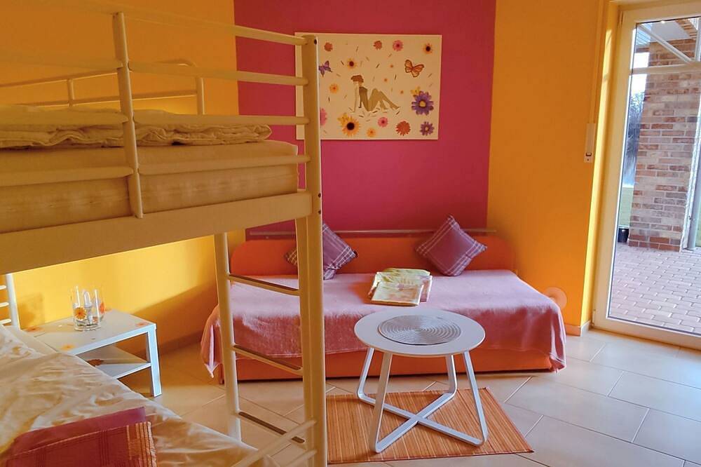 Haus am Kiessee mit direkter Angelseelage in Nenndorf, Nordseeküste