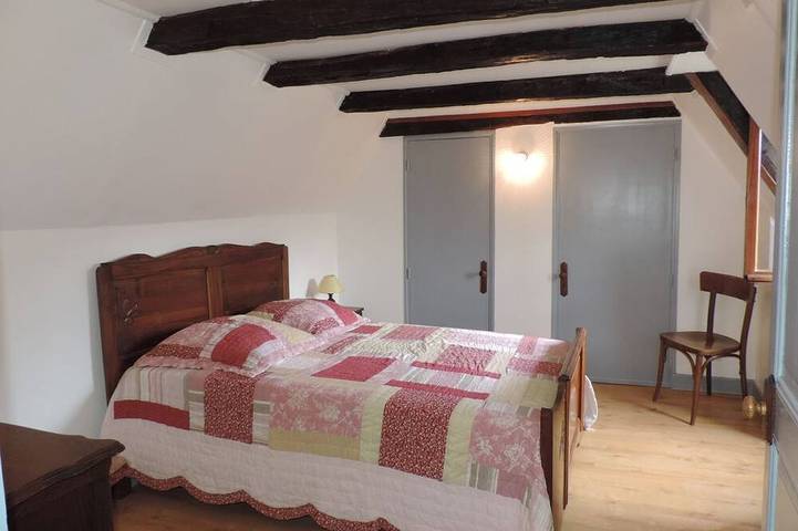 Gîte pour 8 personnes, avec terrasse et jardin à Chasteaux - 3