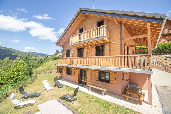 Chalet pour 10 personnes, avec sauna ainsi que vue et jardin - 1