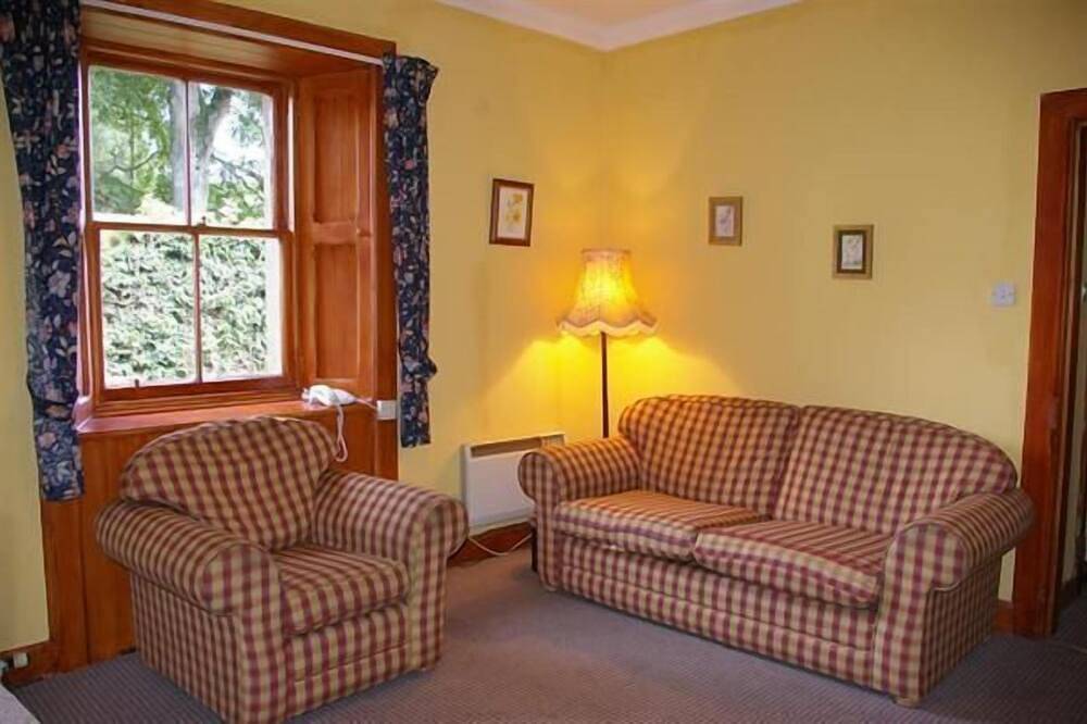 Eagle Lodge, Torhaus neben A73, Carmichael Country Cottages. Haustiere willkommen in Süd Lanarkshire