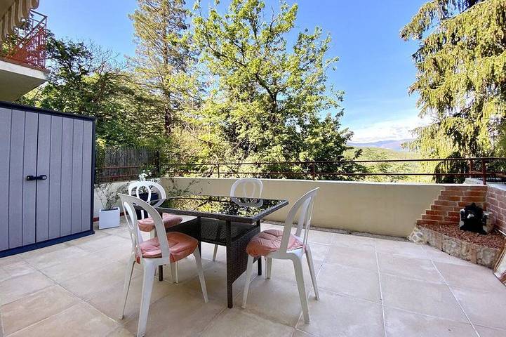 Gîte pour 2 personnes, avec Balcon dans Thermes de Vernet-les-Bains