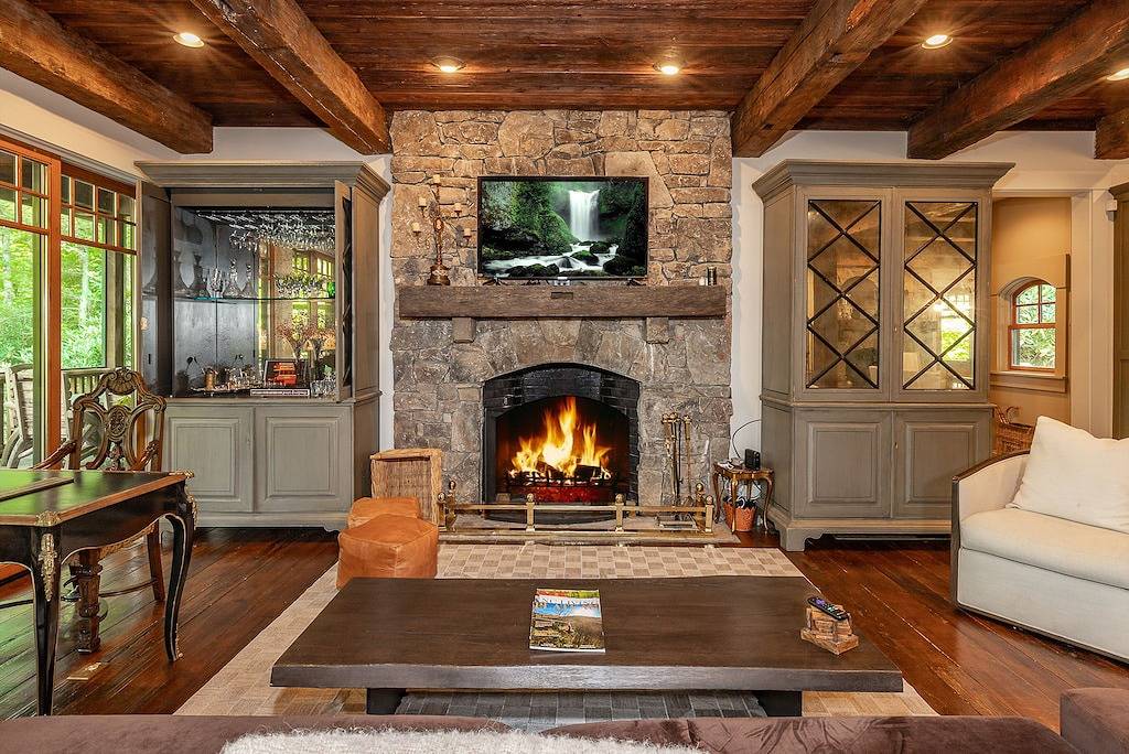 The best of both worlds in Lake Toxaway