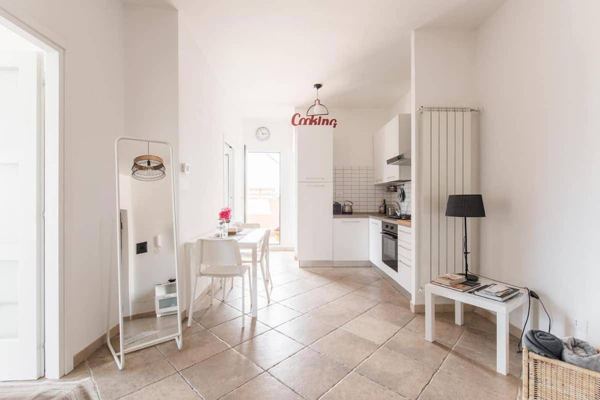 Appartamento intero, Sea- Room-E in Ladispoli, Provincia di Roma