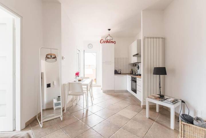 Ferienwohnung für 5 Personen, mit Balkon und Terrasse sowie Garten und Ausblick in Ladispoli