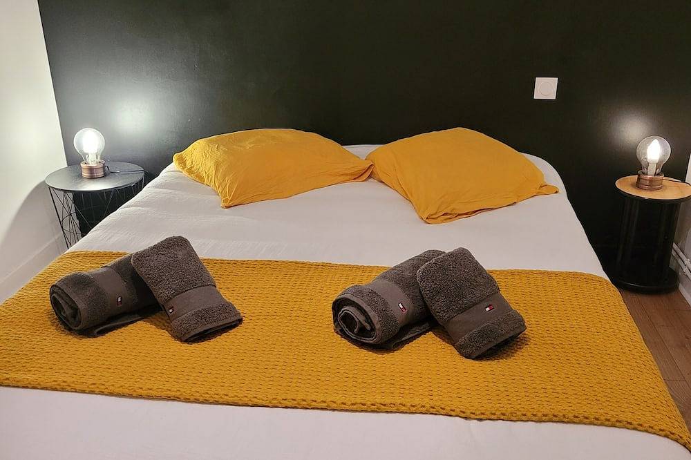 \"La Maison 4\", Moissac town center, quiet location in Moissac, Tarn y Garona