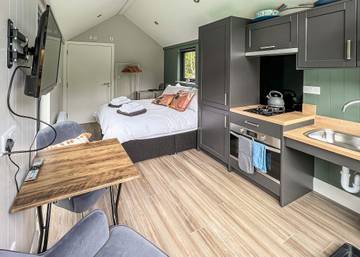 Cottage for 2 People in South East England, Medway, Photo 2