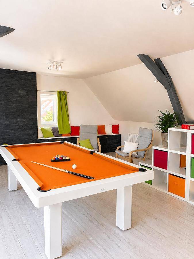 Four-Bedroom House in Civray-de-Touraine, Région de Tours
