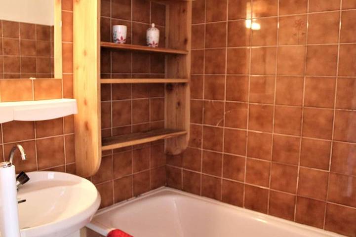Appartement entier, Studio cosy au pied des pistes - 4 couchages - Proche Esf et commerces in Station de Risoul, Risoul