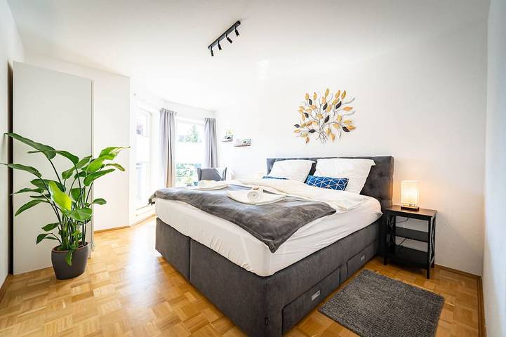 Ferienwohnung für 4 Personen, mit Balkon in Magdeburg