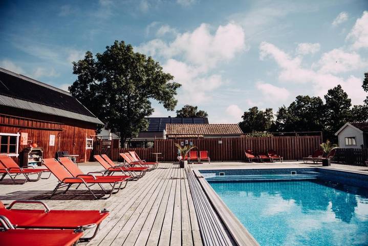 Hotel für 3 Personen, mit Terrasse und Garten sowie Pool
