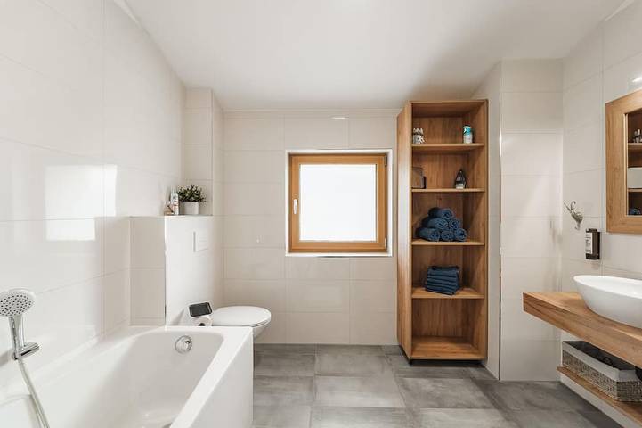 Chalet für 8 Personen, mit Garten und Balkon sowie Whirlpool, mit Haustier in Inzell - 4