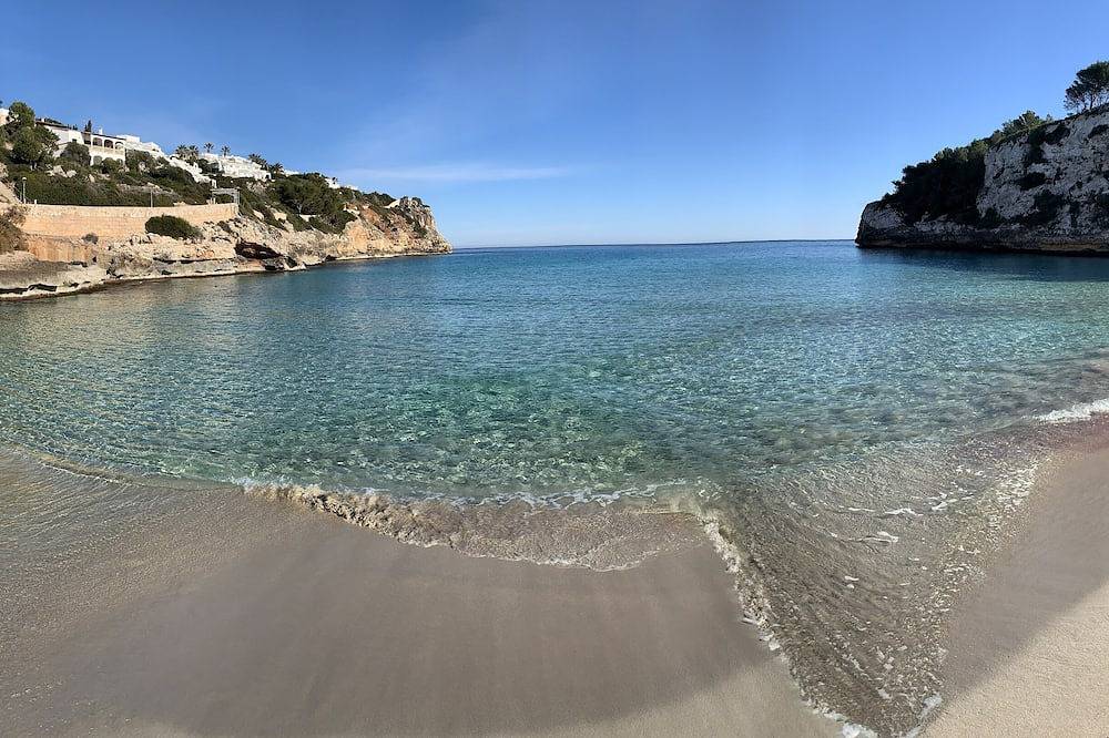 Vacation home- a two-minute walk from one of the most beautiful bays in Mallorca in Cala Anguila, Manacor