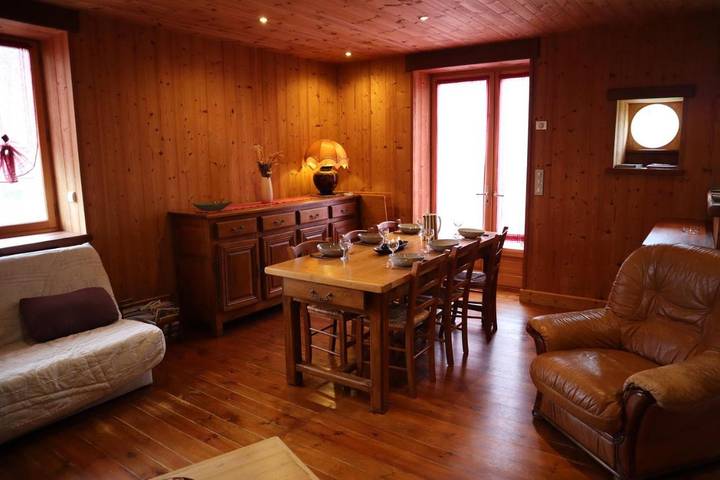 Location de vacances pour 8 personnes, avec jardin à Graissac - 2