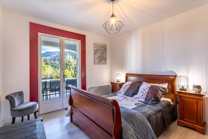 Location de vacances pour 8 personnes, avec jacuzzi et jardin, animaux acceptés à Villelongue-dels-Monts - 4