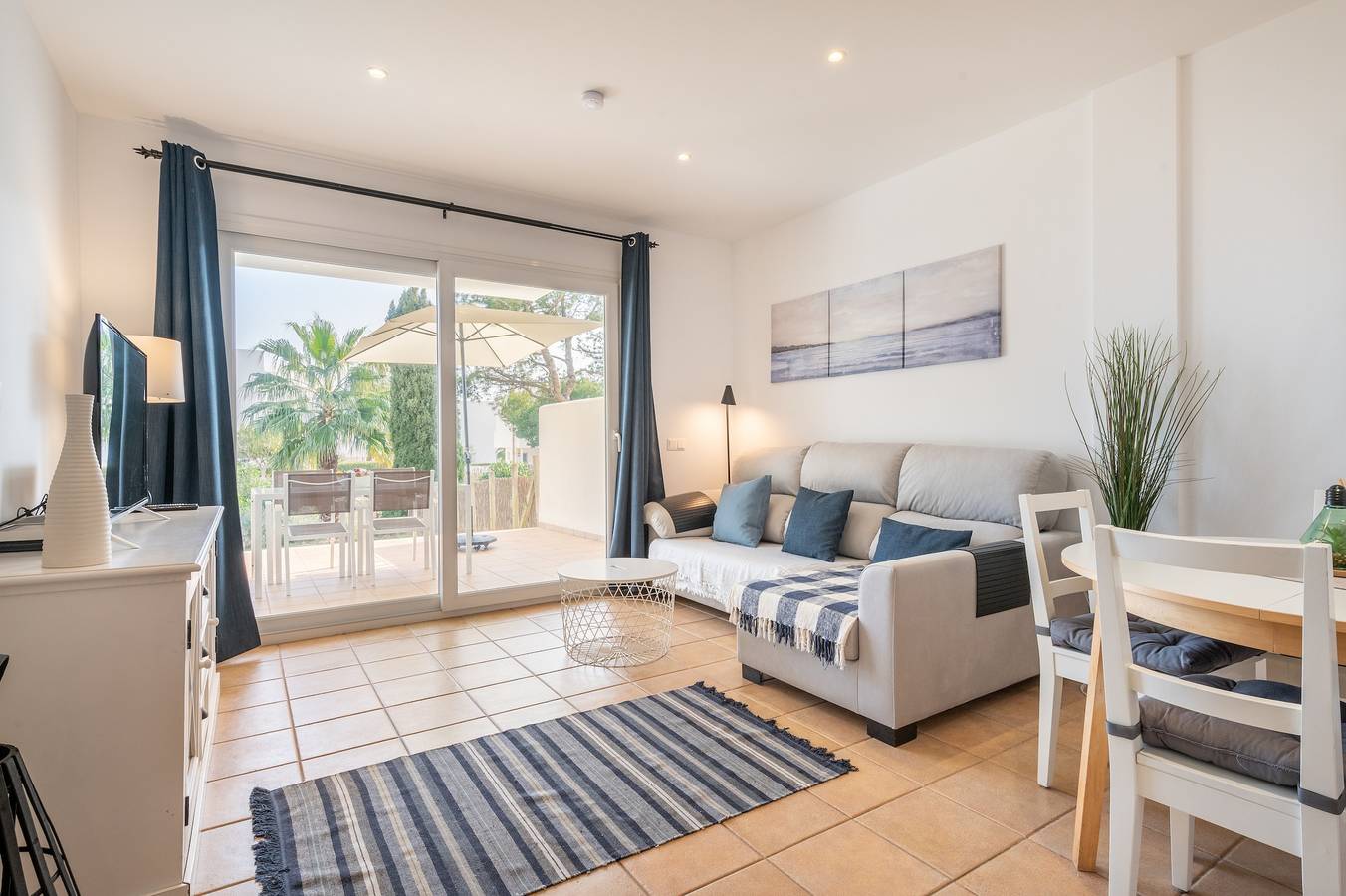 Hel lägenhet, Apartment 'El Puerto I 1-3' with Shared Pool, Wi-Fi and Air Conditioning in Cala d'Or, Santanyí