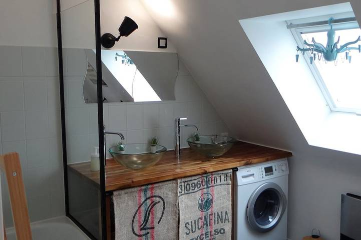 Location de vacances pour 6 personnes, avec terrasse et jardin à Plouguiel - 4