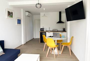 Gîte pour 3 personnes, avec jardin et vue, animaux acceptés dans Cóbreces