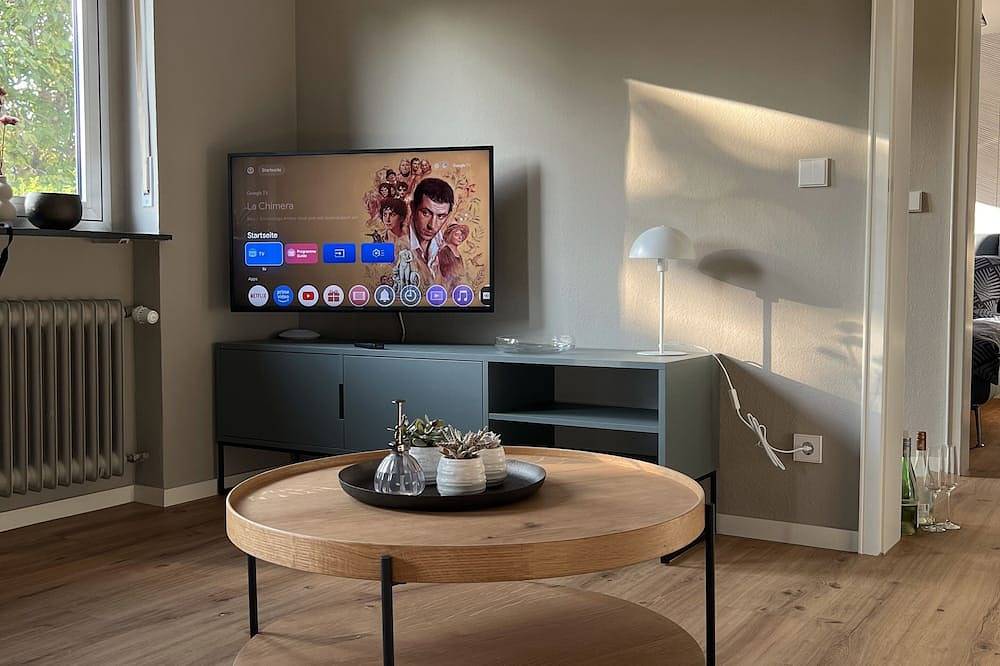 Ganze Wohnung, Gemütliche Ferienwohnung zwischen Wald und Weinbergen mit Terrasse und Garten in Bad Dürkheim, Pfälzer Rheinebene