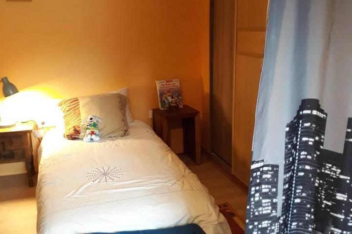 Location de vacances pour 6 personnes, avec jardin ainsi que jacuzzi et terrasse, animaux acceptés à Charritte-de-Bas - 4