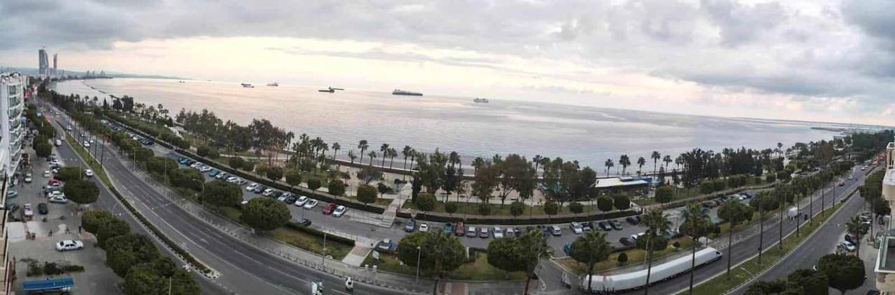 Entire apartment, Apartment with Sea View in Limassol, South Cyprus
