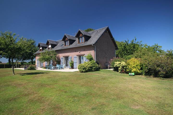 Gîte pour 15 personnes, avec jardin et vue, animaux acceptés - 1