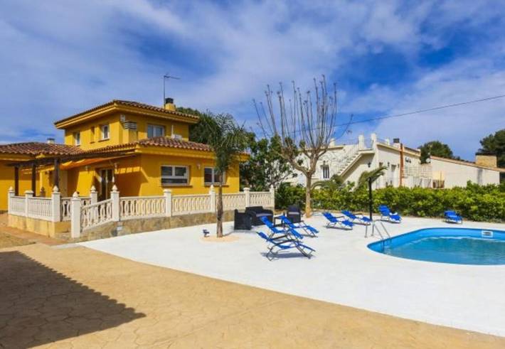 Villa pour 11 personnes, avec piscine et terrasse à Salou