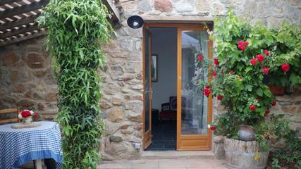 Maison d’hôte pour 3 personnes, avec jardin et terrasse à Cascastel-des-Corbières