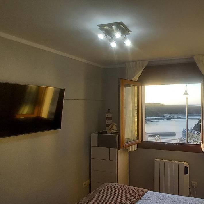 Apartamento para 5 personas, con Vistas en Luarca