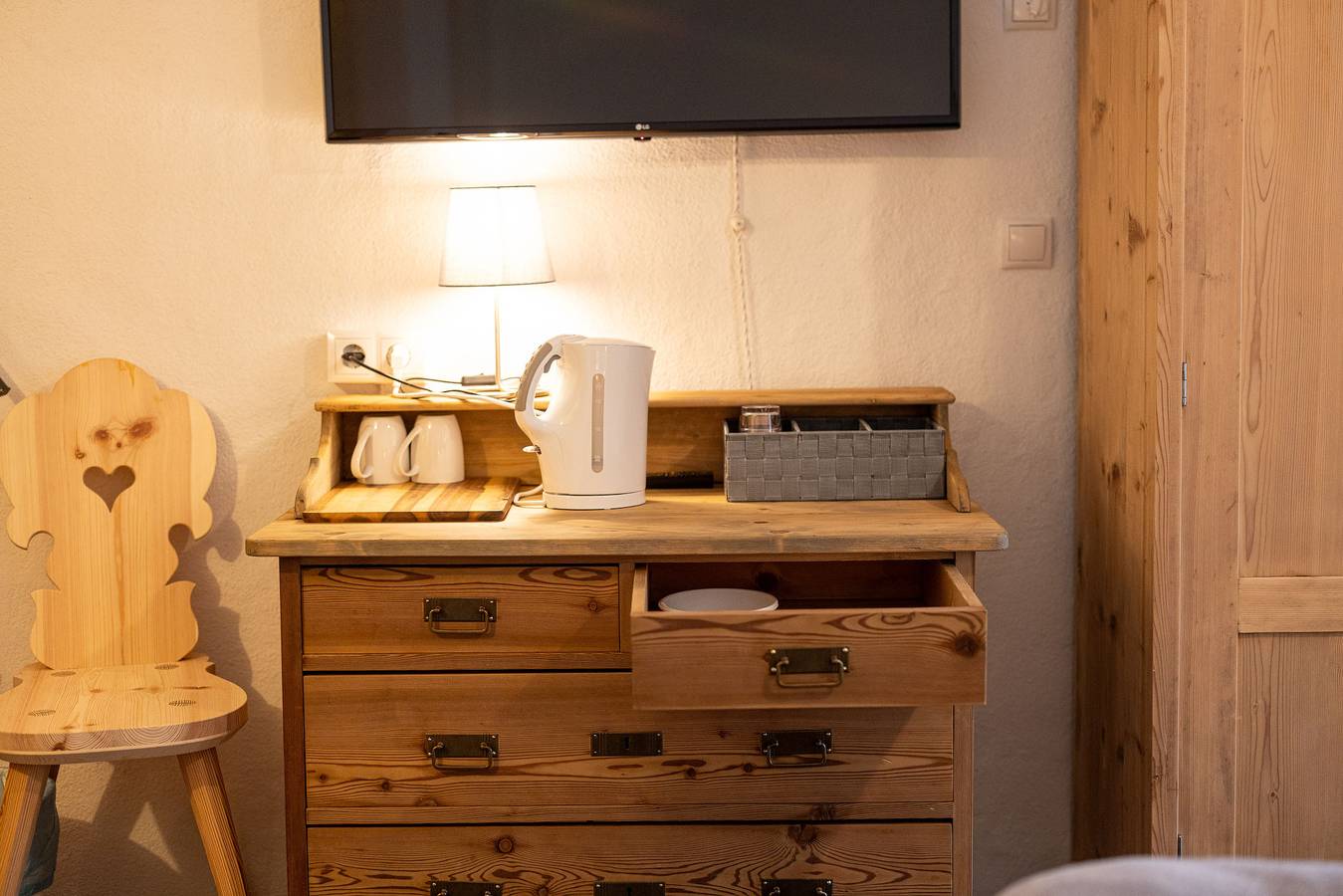 Zimmer 'Hofer Hitt Doppelzimmer 3' mit Bergblick, Gemeinschaftsgarten und Wlan in Mittelberg (Ritten), Ritten