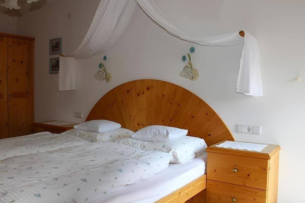 Appartement \"Typ A\" - Ur-Plaiknerhof in Leutasch, Innsbruck Land