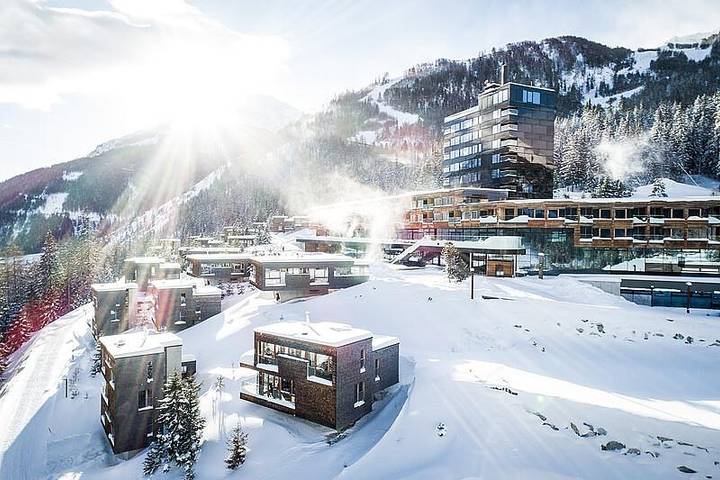 Hotel für 4 Personen, mit Balkon und Garten sowie Pool und Sauna in Kals am Großglockner
