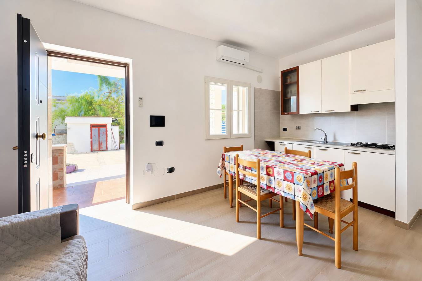 Maison de vacances « Trilocale » avec terrasse privée, jardin commun et climatisation in Vieste, Gargano