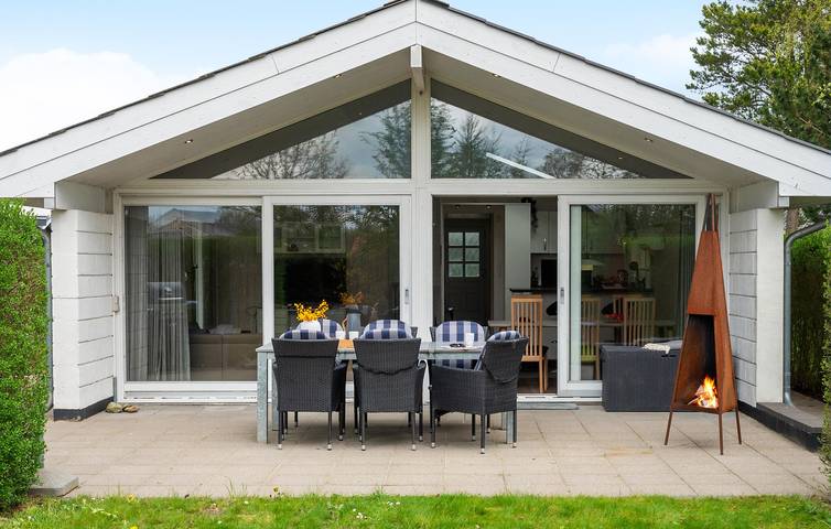 Ferienhaus für 6 Personen mit Garten in Høll, Børkop