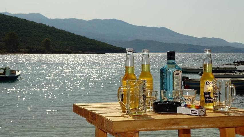 B&b per 3 persone, con Balcone e Terrazza nonché Giardino e Panorama a Ksamil