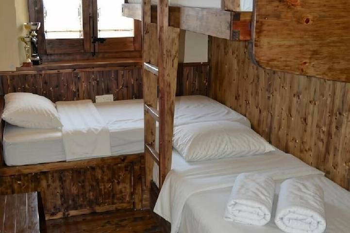 Ganze Wohnung, Ger lll - 6 Pax - Drei Schlafzimmer Wohnung, Schläft 6 in Ger (Spanien), Katalanische Pyrenäen
