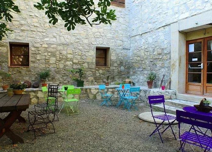 Gîte pour 4 personnes, avec terrasse et piscine, animaux acceptés à Sigean - 2