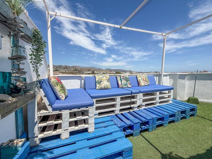 Entire apartment, Apartment 'Your Private Retreat with Sea Views' with Sea View, Wi-Fi and Air Conditioning in Torrox Costa, Torrox
